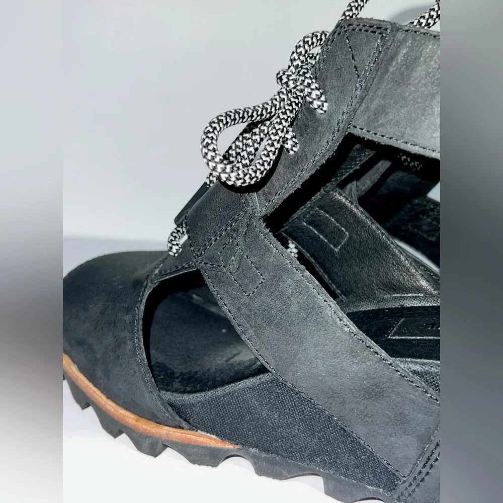 Sorel Women's‎ Leather Joanie Lace Sandal Sz 9 In Black